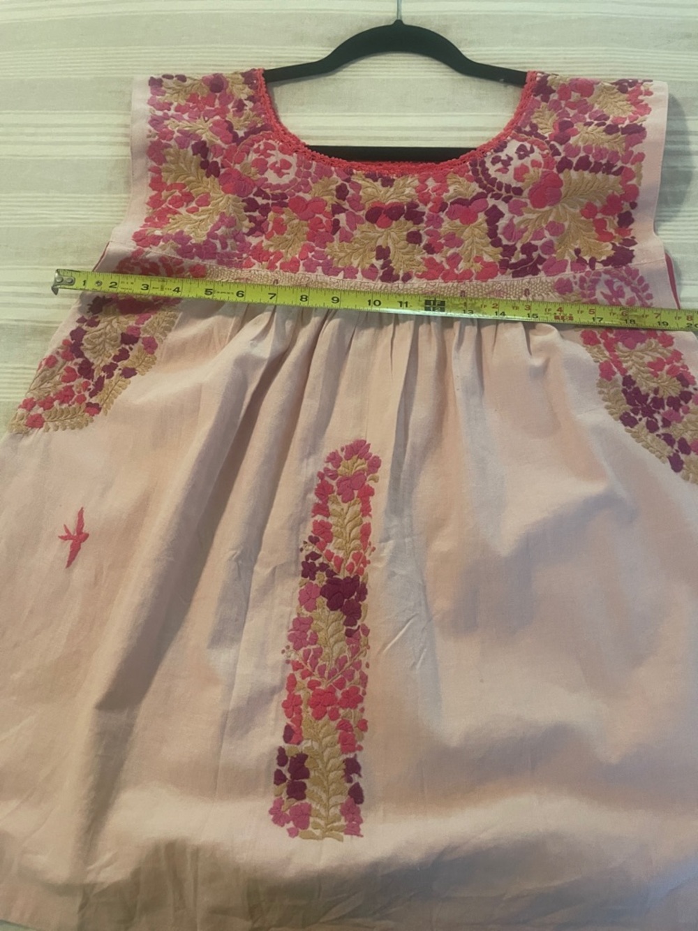 Mi Golondrina Pink Floral Embroidered Top - Picture 6 of 7